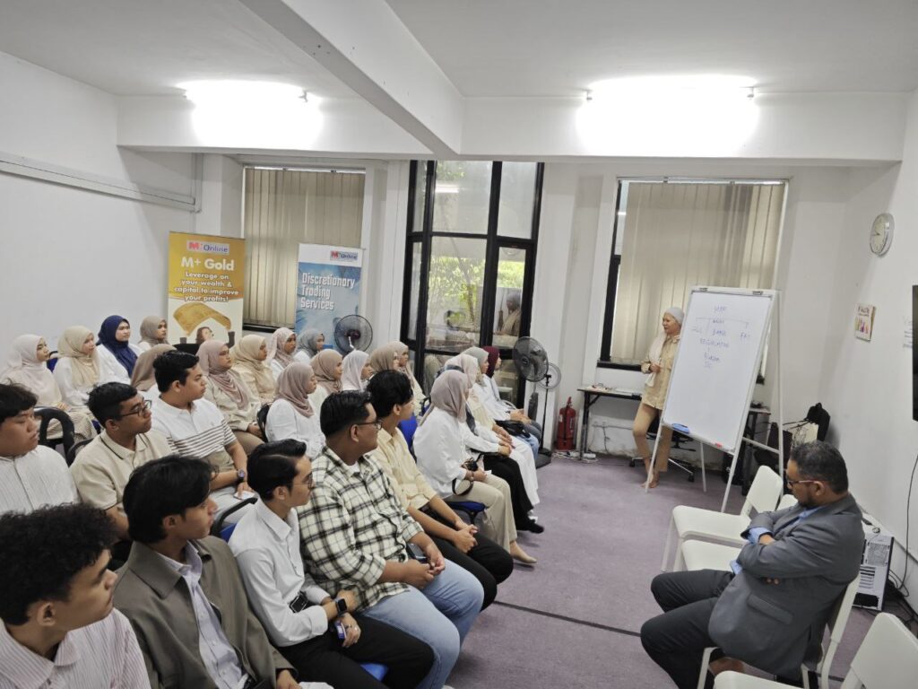 UiTM Arau Perlis student visiting the MATA office for collaboration and work-experience sharing session.
